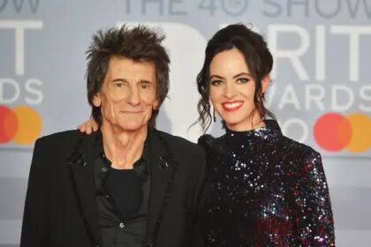 ronnie wood net worth